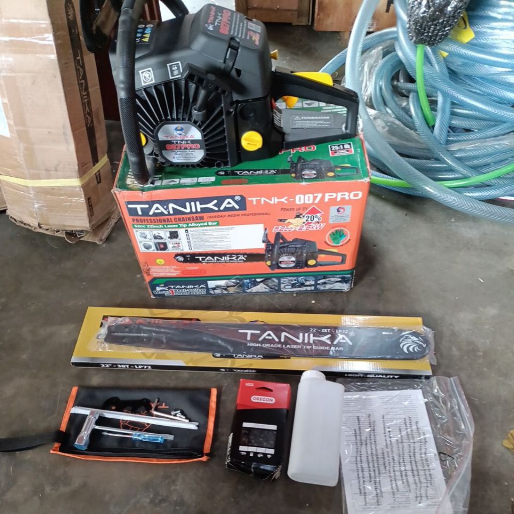 MESIN CHAINSAW GERGAJI KAYU POHON TANIKA 007 BAR BAJA 22"