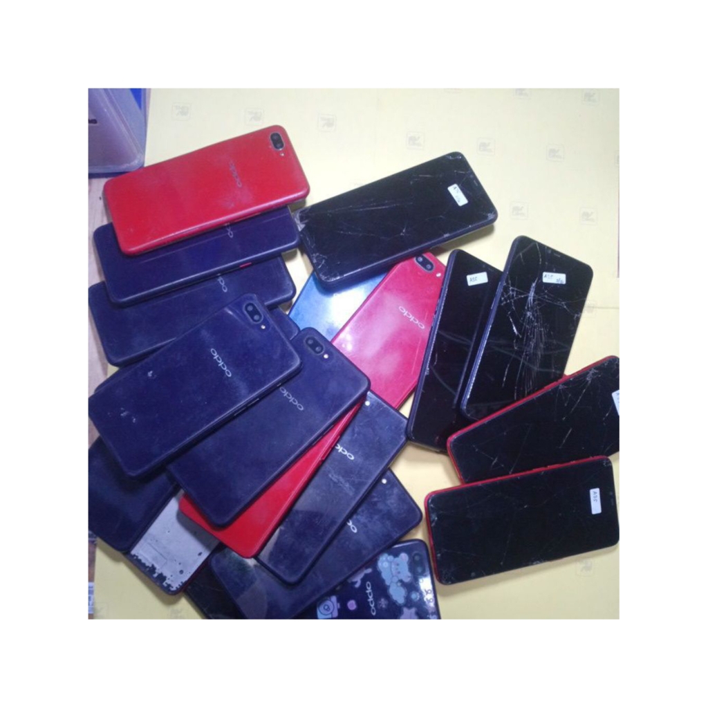 mesin HP Oppo a3s cph1853 minus LCD tested unit