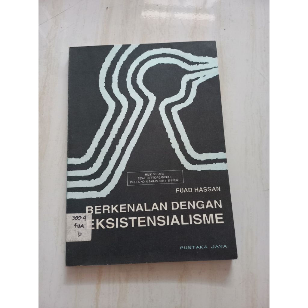 BUKU BERKENALAN DENGAN EKSISTENSIALISME