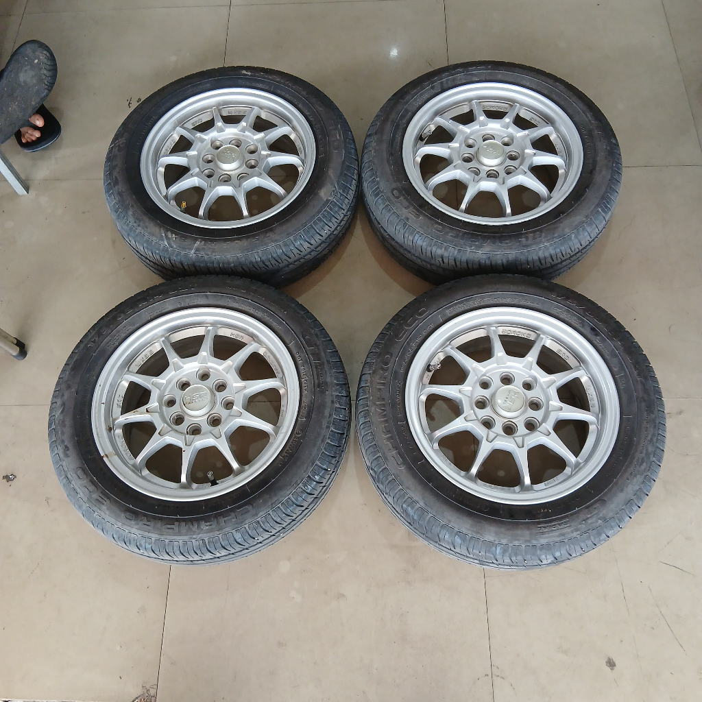 velg/pelek mobil second hsr ring14 baut4x100/114 +ban 175 65 GT radial cocok avanza,calya,sigra,dll