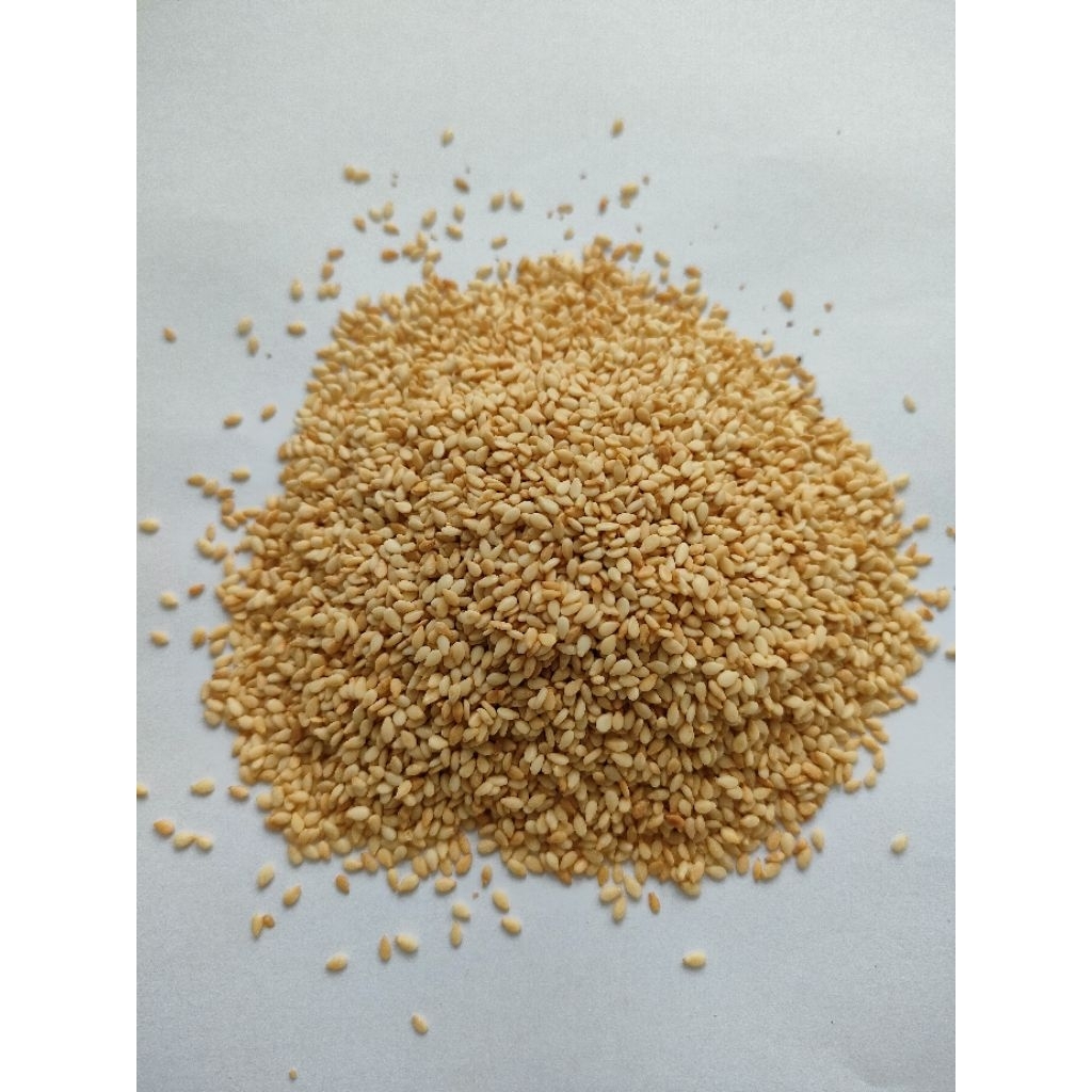 

Wijen Sangrai 50 Gram/ Wijen Sangrai Matang Wijen Putih Sangrai/ Wijen Onde-Onde/ Sesame Seed