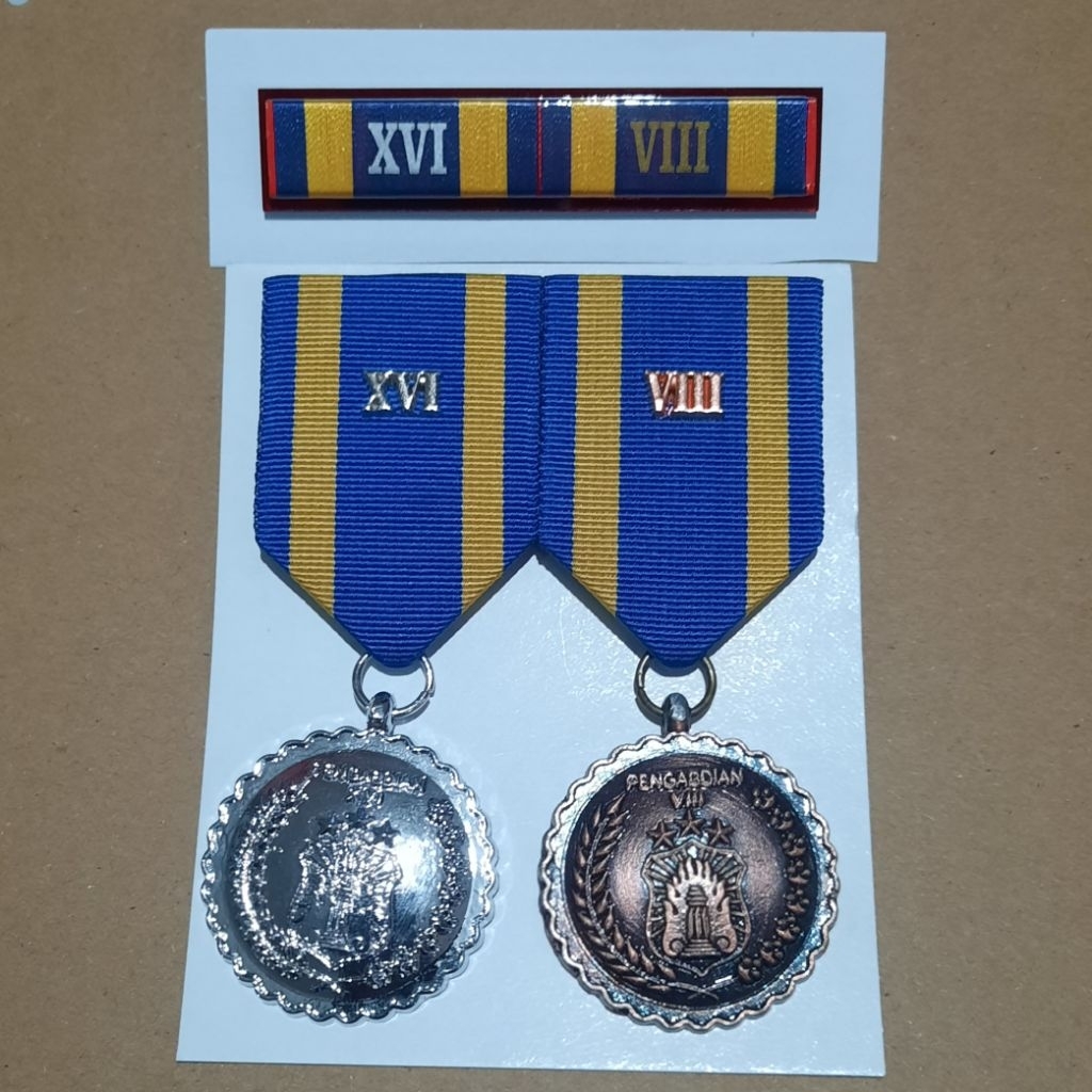 [NARARYA ID] Satya Lencana 16 8 Tahun Polri / Pita Tanda Jasa PDH Medali PDU Polisi Satyalancana