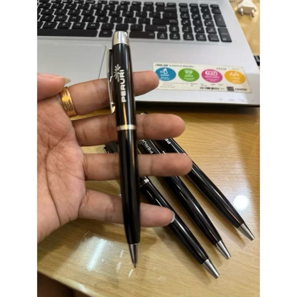 

Bollpoint pulpen stainless glossy klip silver cetak grafir laser