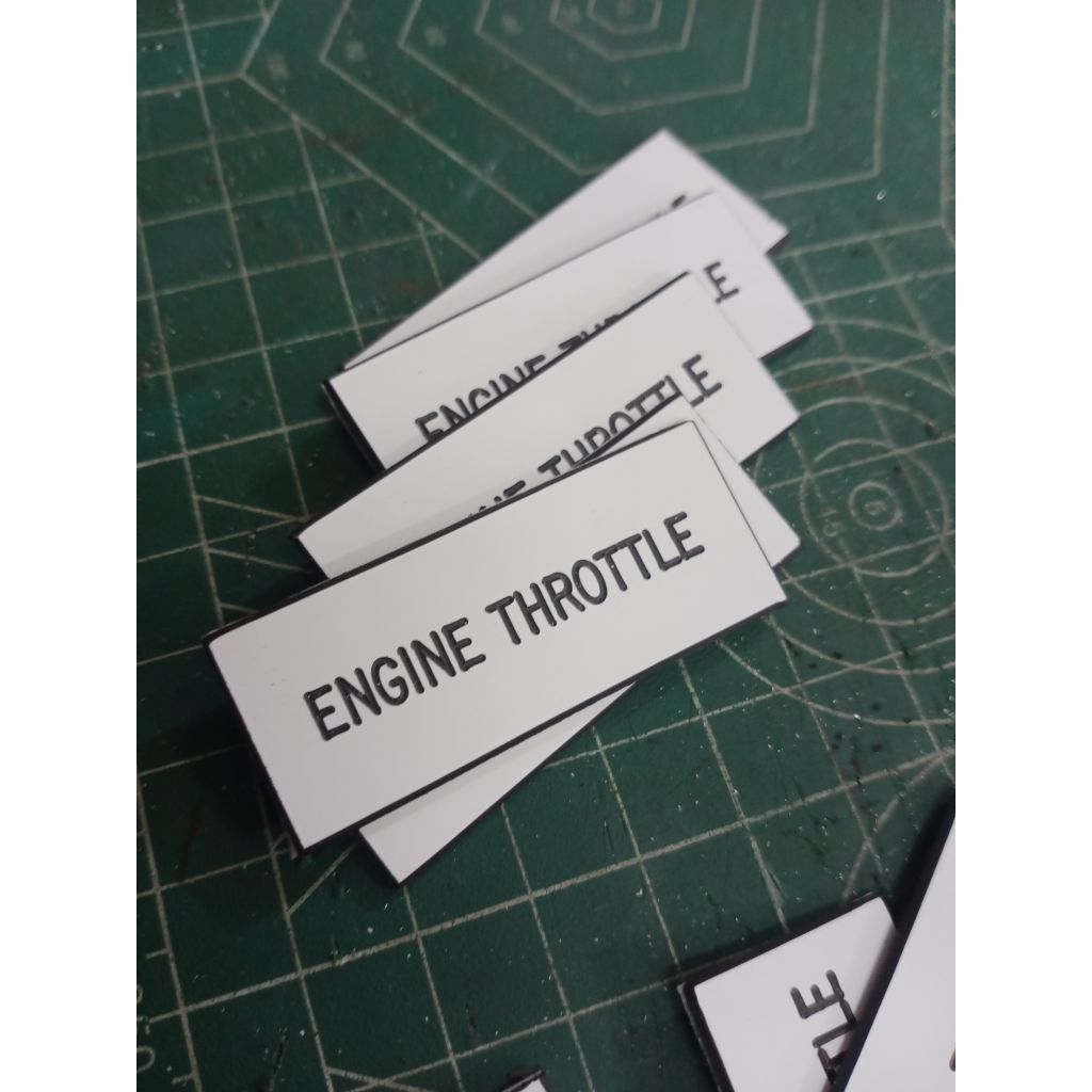 

nameplate grafir gravoplay