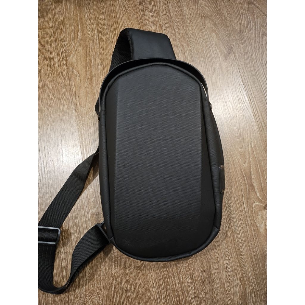 Pierre cardin tas selempang pria