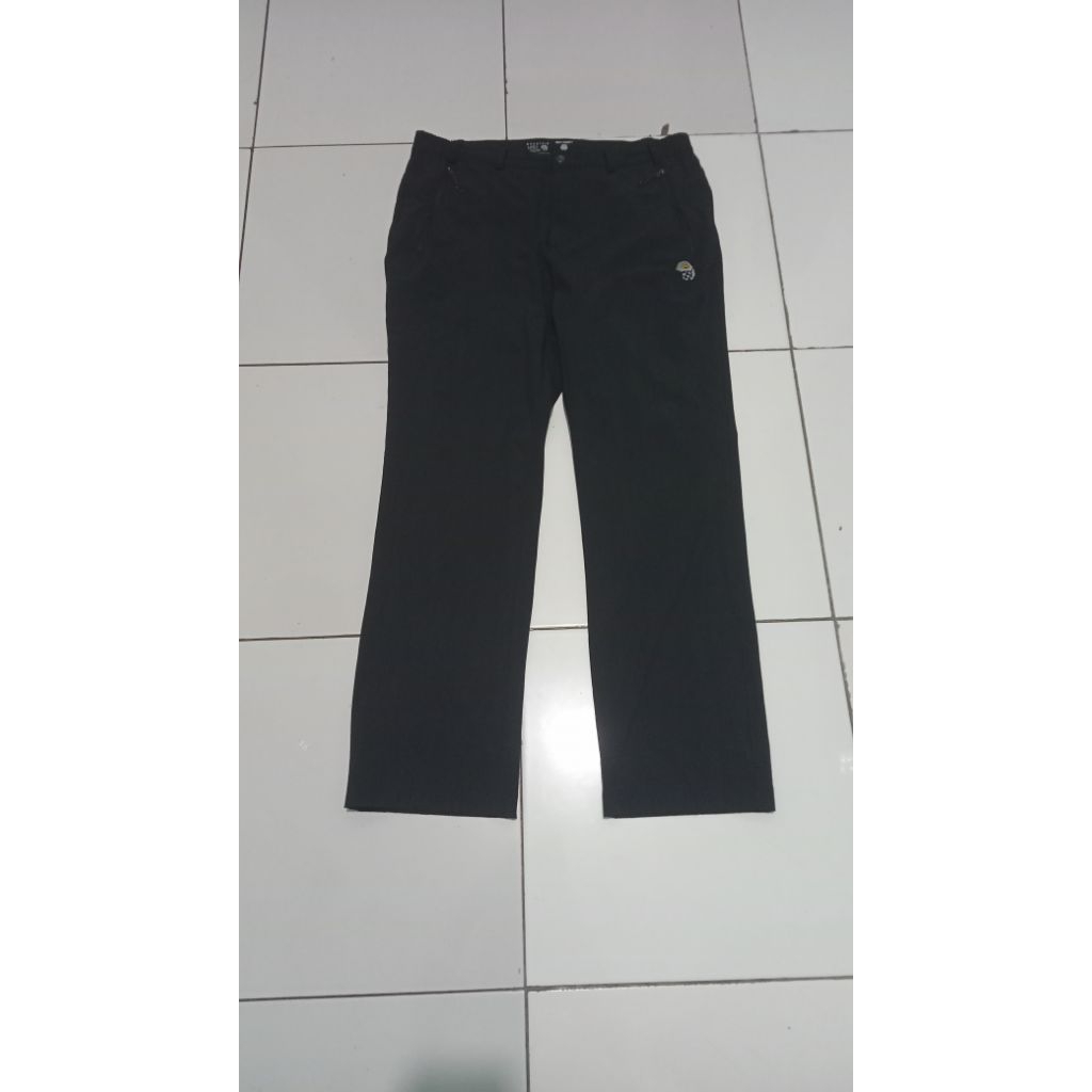 celana mountain hardware