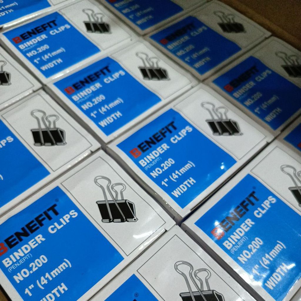 

(1 pak isi 12 )Binder clips No.200 41mm