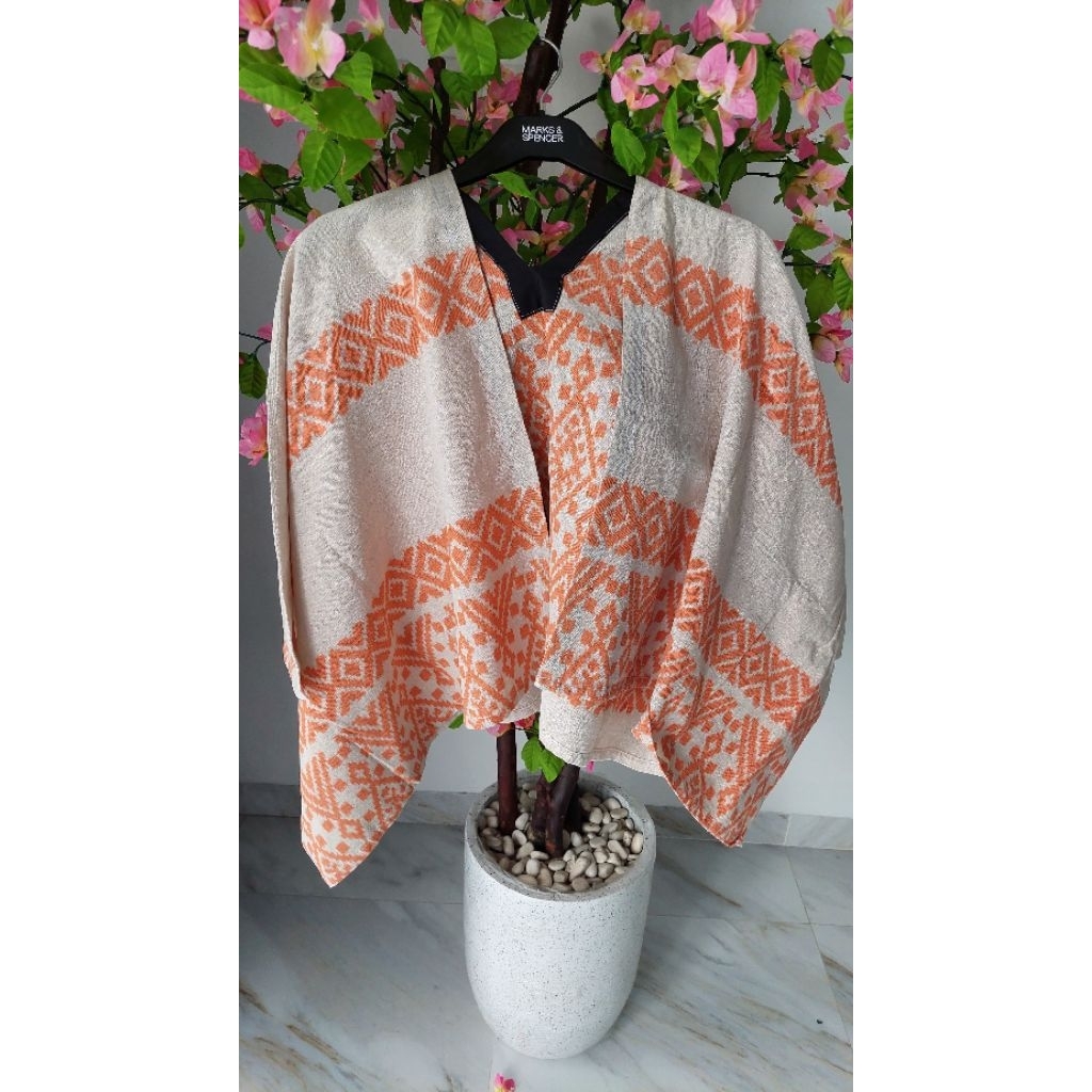 Outer tenun asli lombok