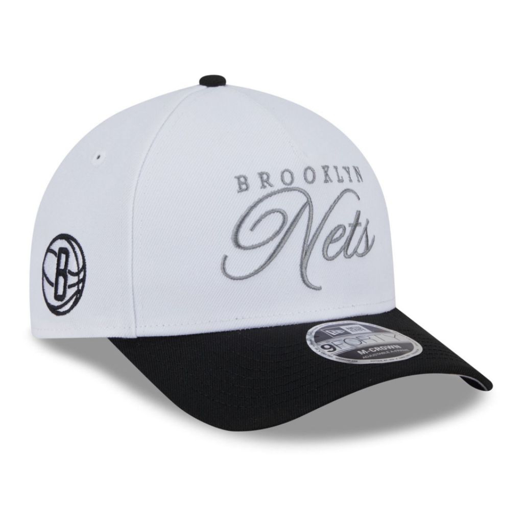 Topi New Era Cap Brooklyn Nets Draft 25 White M-Crown Type A Frame 9Forty Adjustable Original