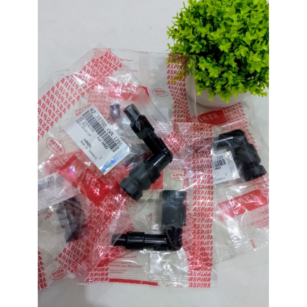 Cop Tutup Busi Cengkolan Busi Vario 125 Vario 150 ORIGINAL ASPIRA KWN