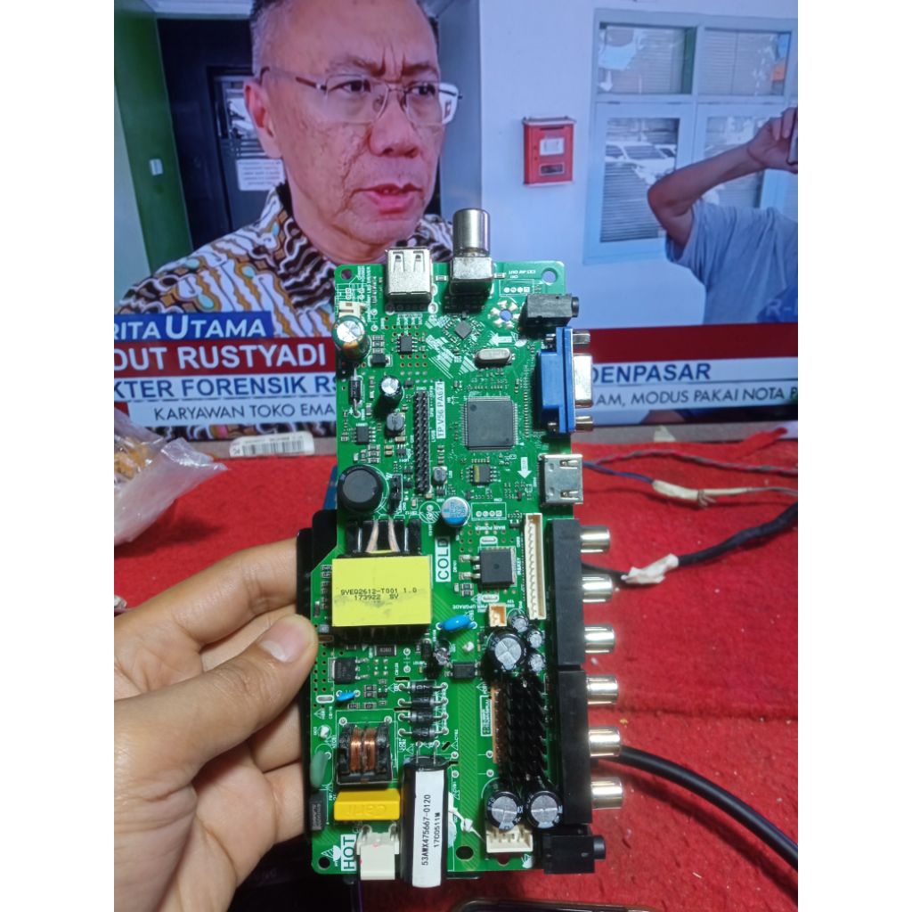 Mb / mainboard akari LE-24V89 LE-25B88 LE-25V89