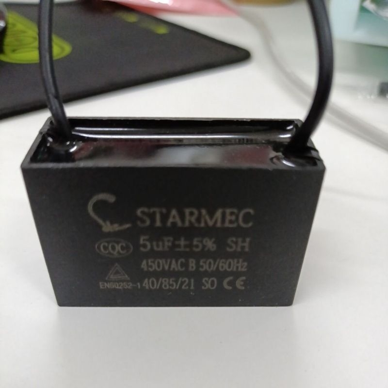 KAPASITOR MERK STARMEC DENGAN KAPASITAS 5UF