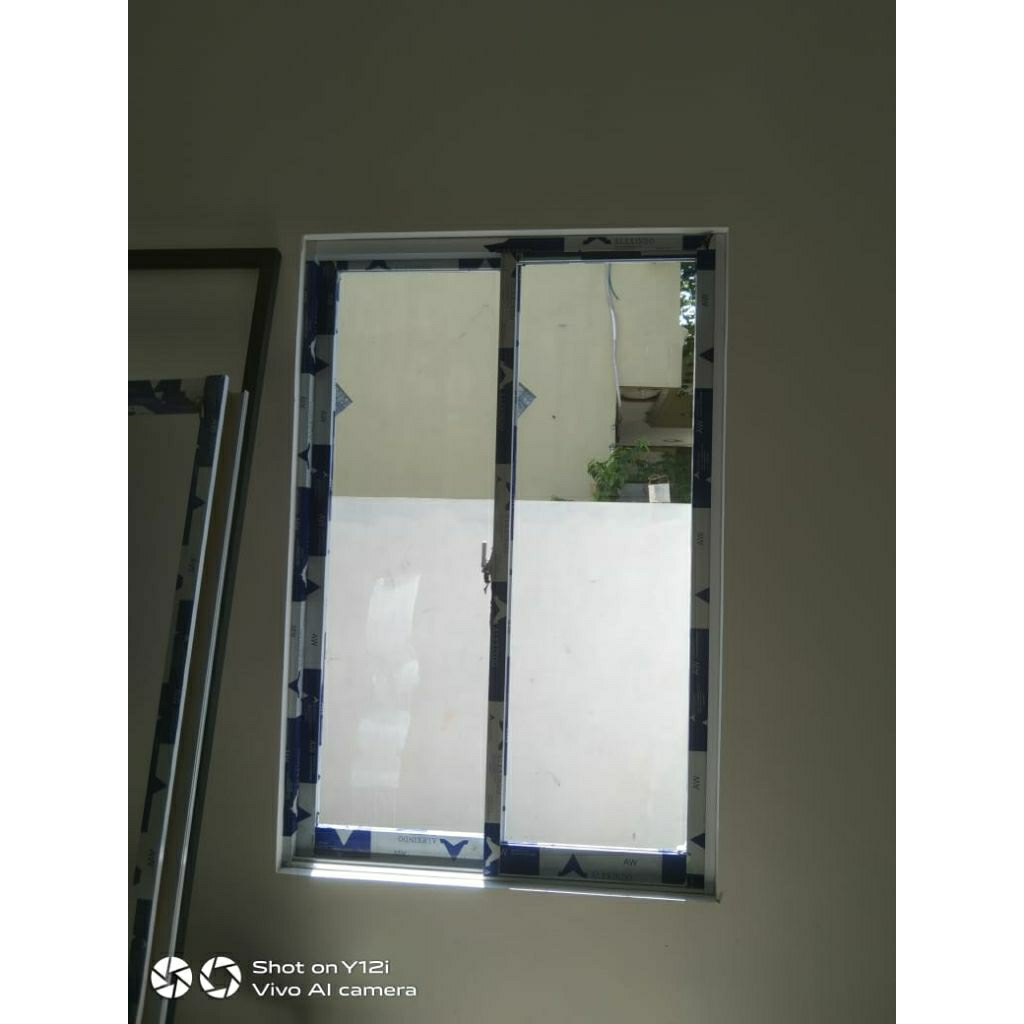 jendela sleding aluminium