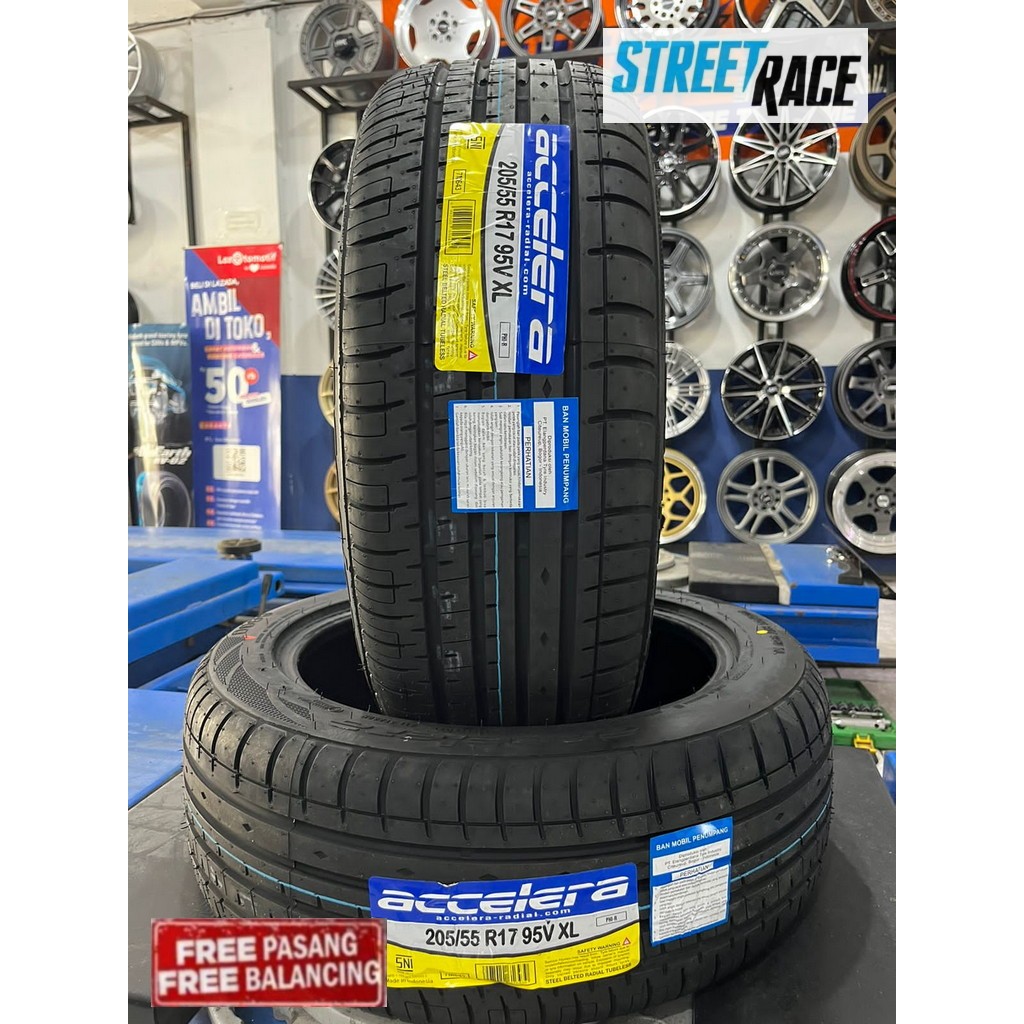 Ban Mobil Xpander Cross 17 55 205 ACCELERA PHI-R 205/55 RING 17