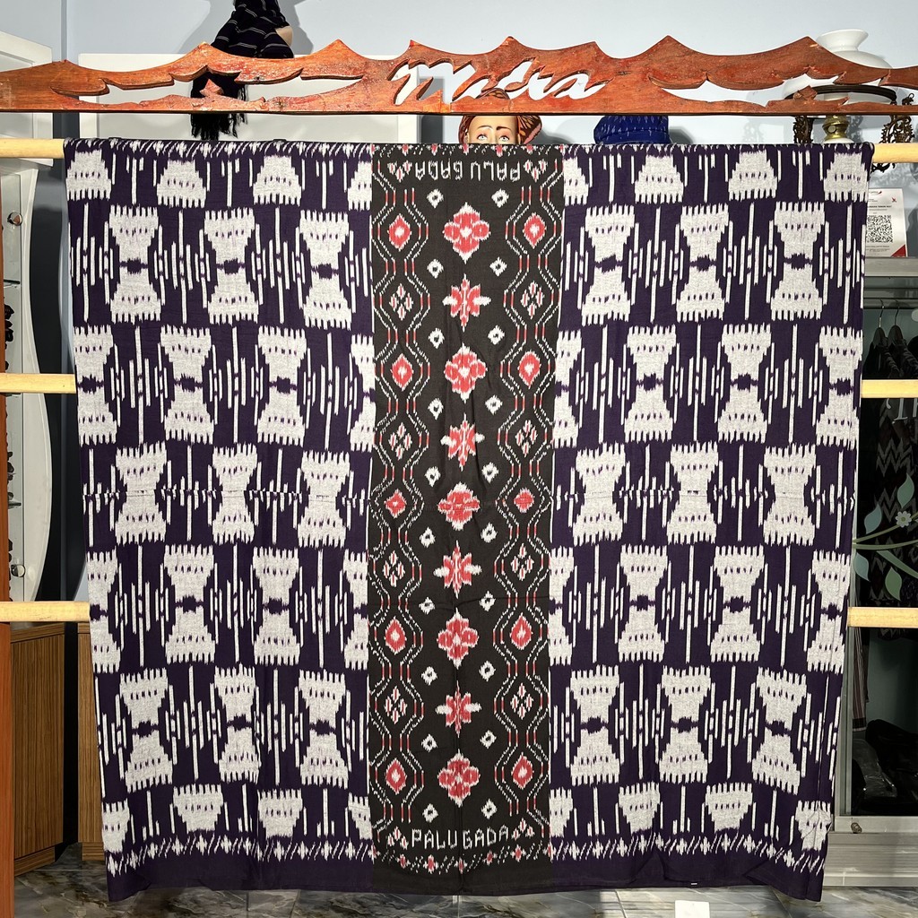 Sarung Tenun Motif Gumul Kediri Gumul [UNG3829SA0YS]