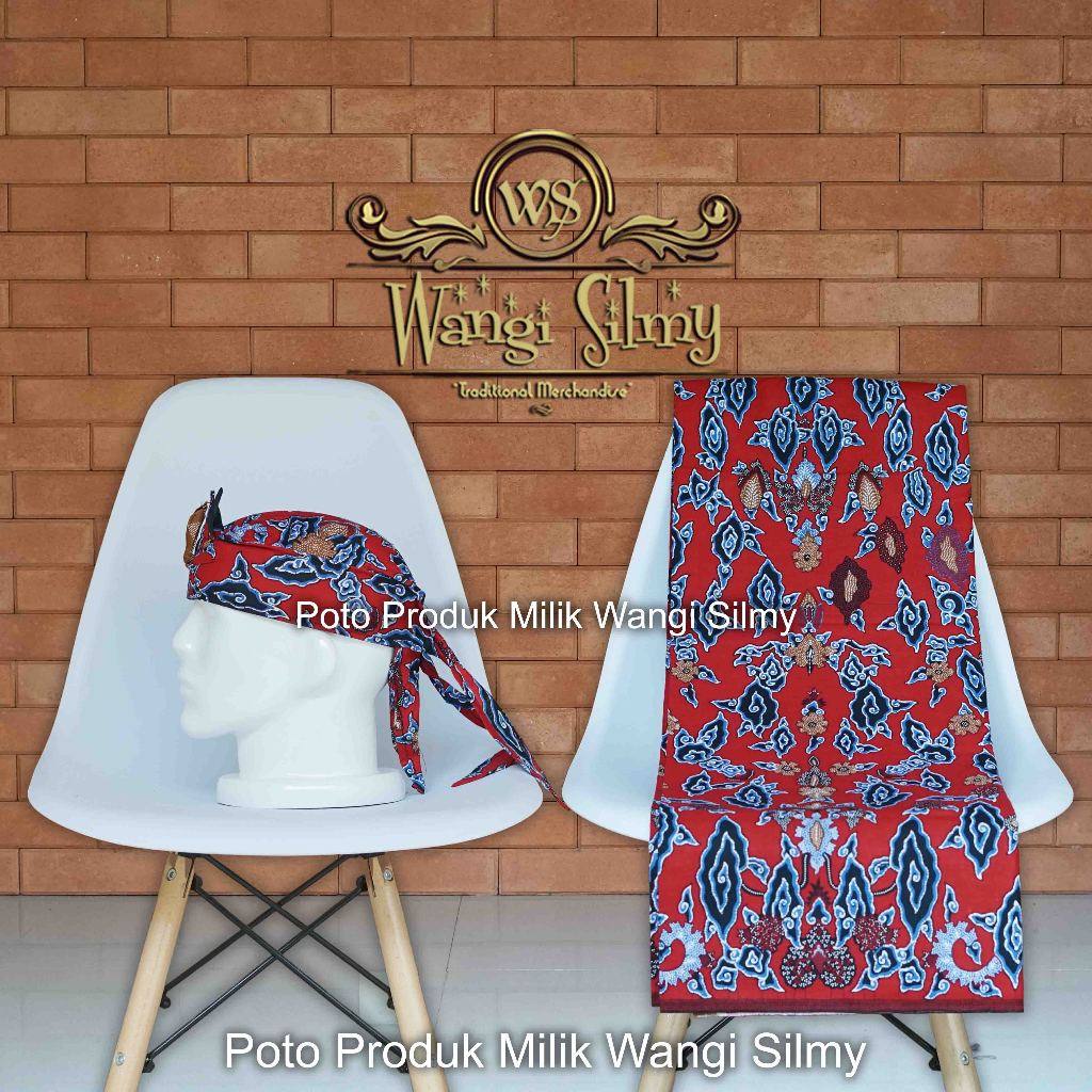 Paket Iket Blangkon dan Kain Batik Motif Mega Mendung Merah Biru