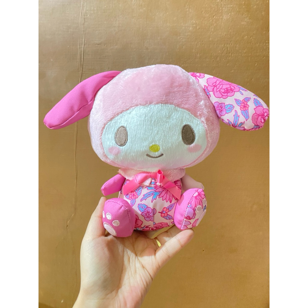 Boneka Karakter My Melody motif Bunga size 20cm Original / Boneka Sanrio Karakter My Melody / Boneka