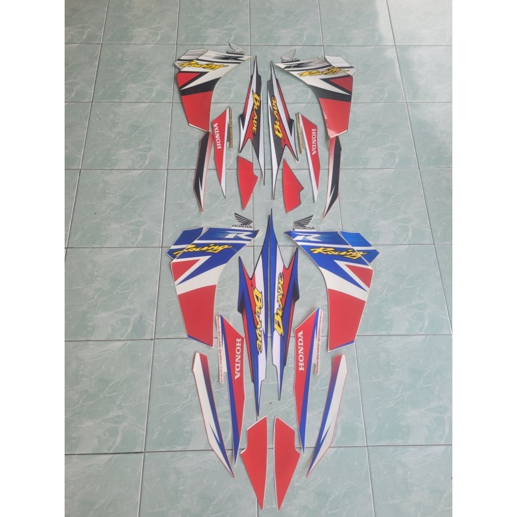striping honda blade tahun 2012/2013/striping honda blade warna hitam merah / biru merah/stiker hond