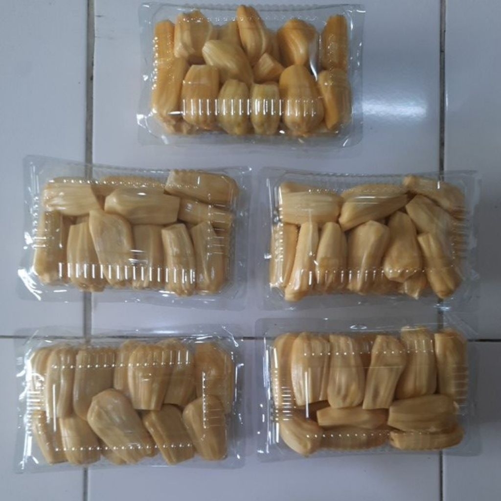 

nangka mateng kupas fresh / 5 kg