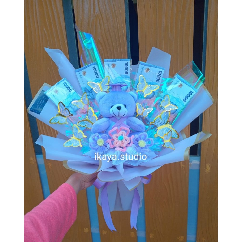 buket boneka dan uang kosongan