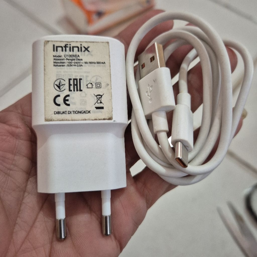 charger infinix 10 watt original copotan bawaan Hp