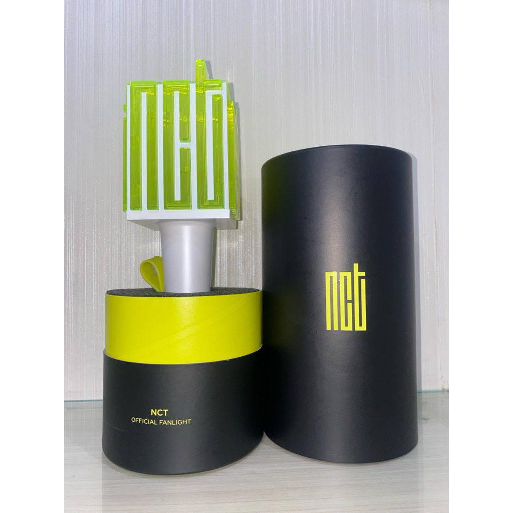 NCT OFFICIAL LIGHT STICK (Ver. 1)