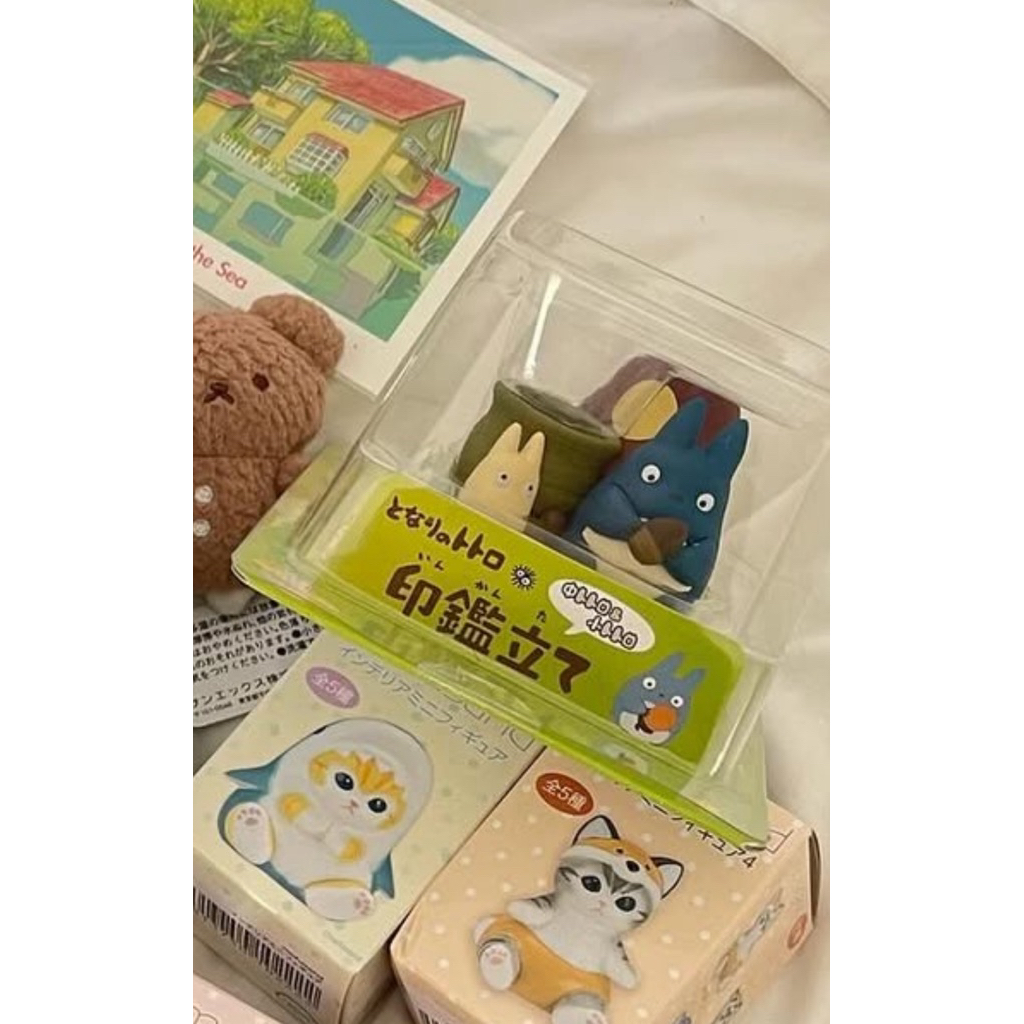 

My Neighbor Totoro Stamp Holder – Versi Totoro besar (blue Totoro) Original Studio Ghibli