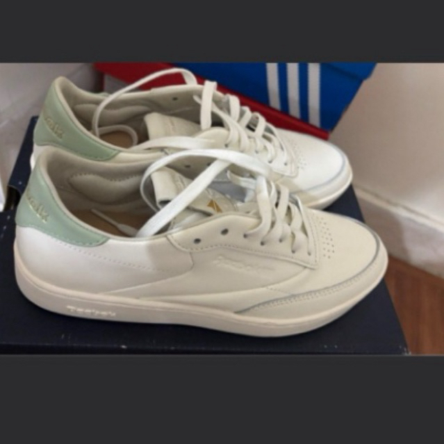 Reebok Club C clean women shoes