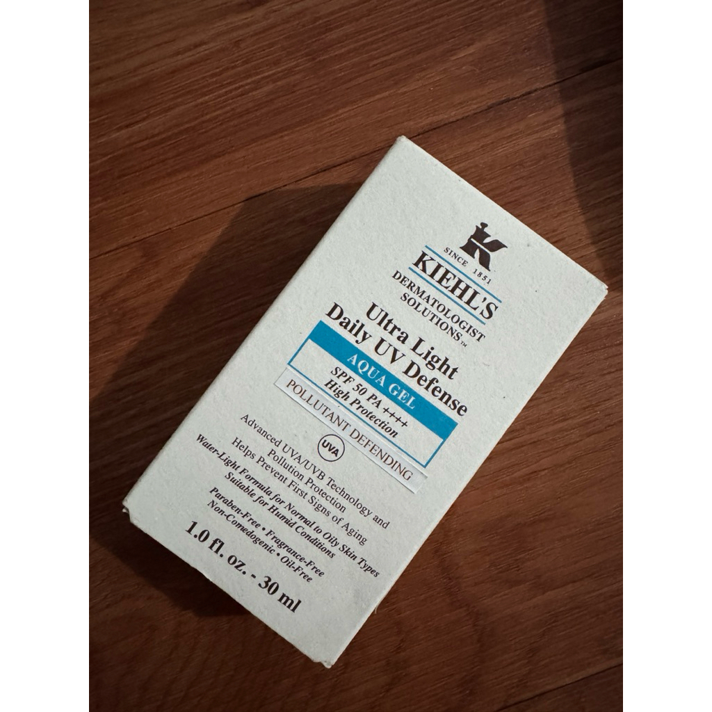 kiehls gel sunscreen for oily/acne skin preloved