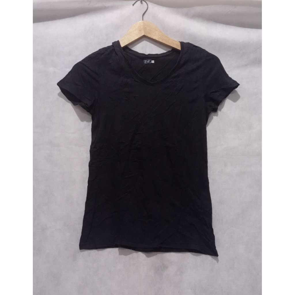 Kaos F2 Hitam 2 Preloved