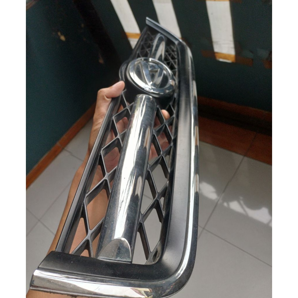 GRILL DAIHATSU TERIOS TX 2010 2011 2012 ORIGINAL COPOTAN