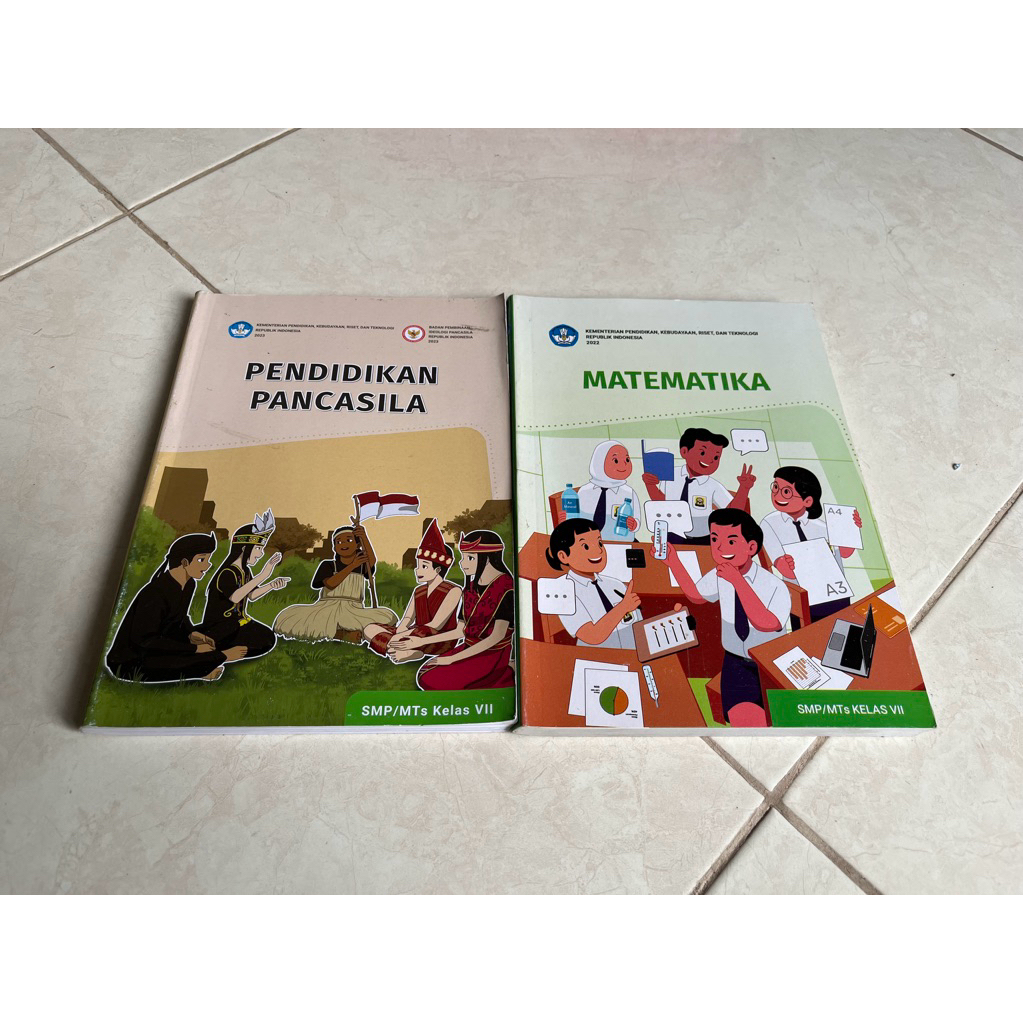 BUKU PAKET DIKNAS SMP/MTS KELAS 7