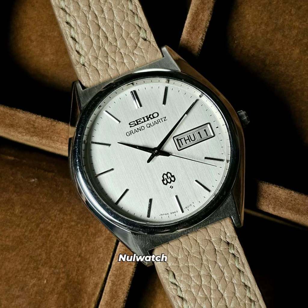 Vintage Seiko Grand Twin Quartz Linen Dial Near Mint with Original Buckle