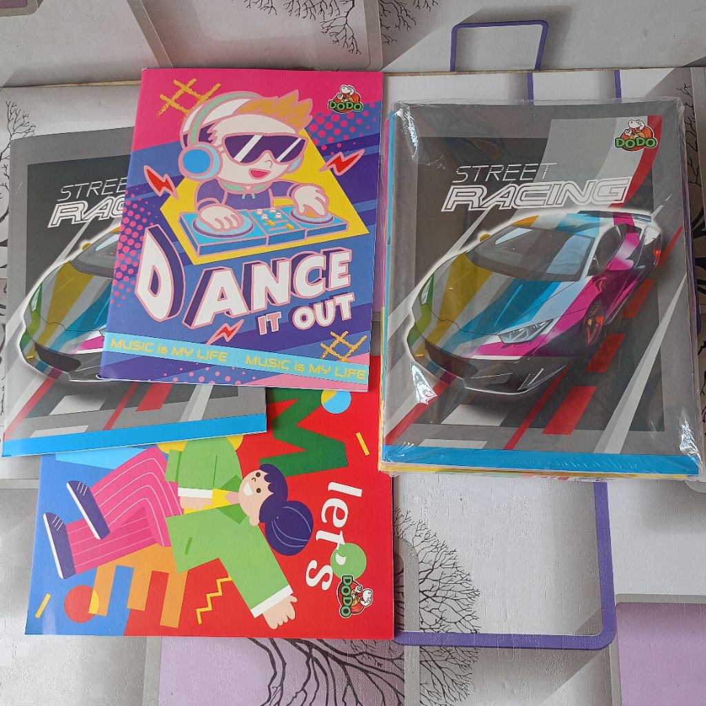 

Buku Tulis DODO, Isi 58 Lembar, 1 Pack 10 Buku