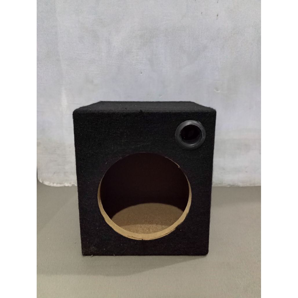 Box speaker subwoofer 6 inch karpet