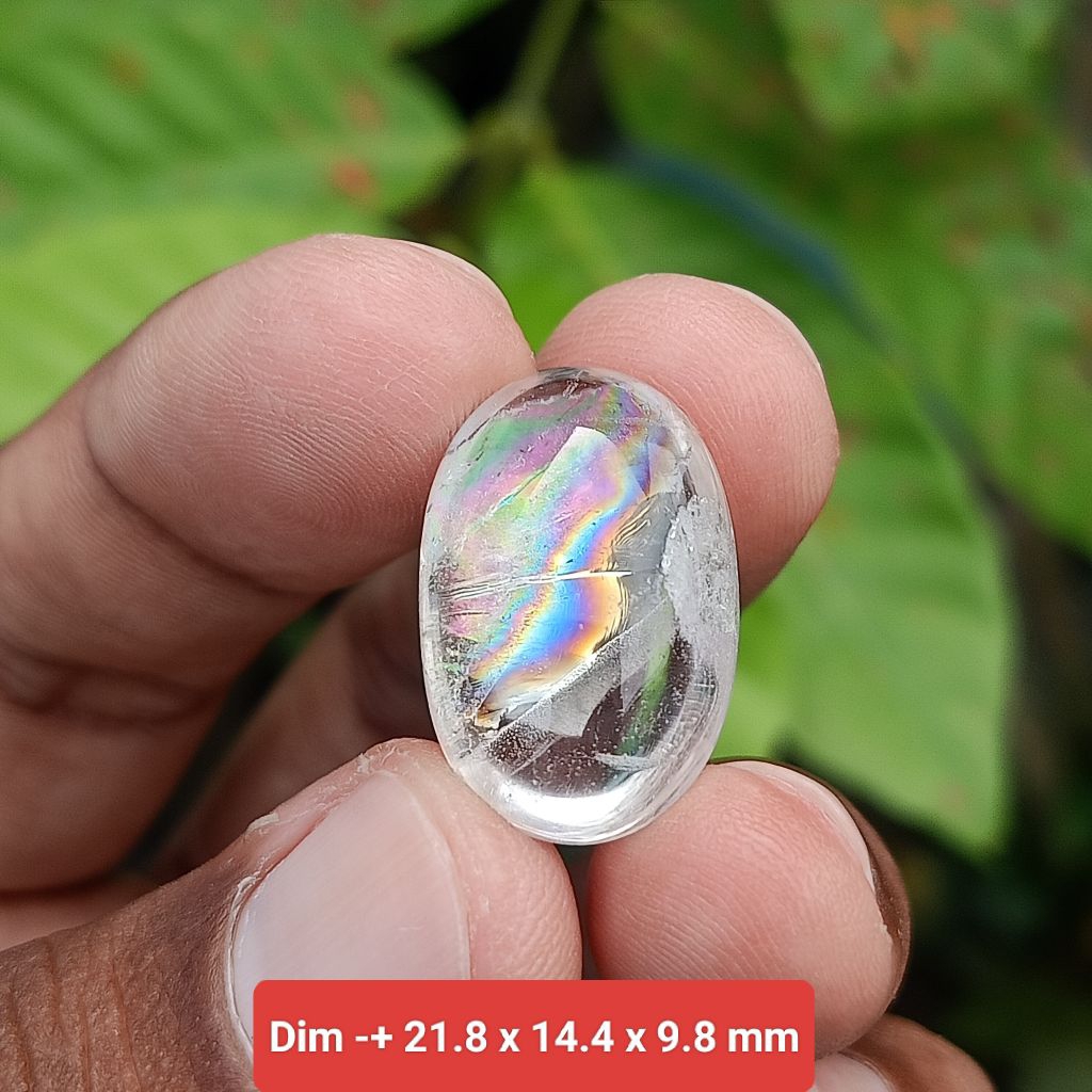 BATU KECUBUNG AIR PELANGI KALIMANTAN ( NATURAL QUARTZ )
