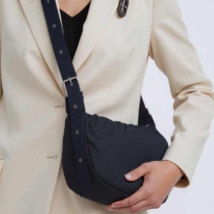 BISA COD AOLONG Yona 8975  Tas Selempang Wanita Slingbag Cewek Bahan Parasut Muat Dompet Panjang Hp 