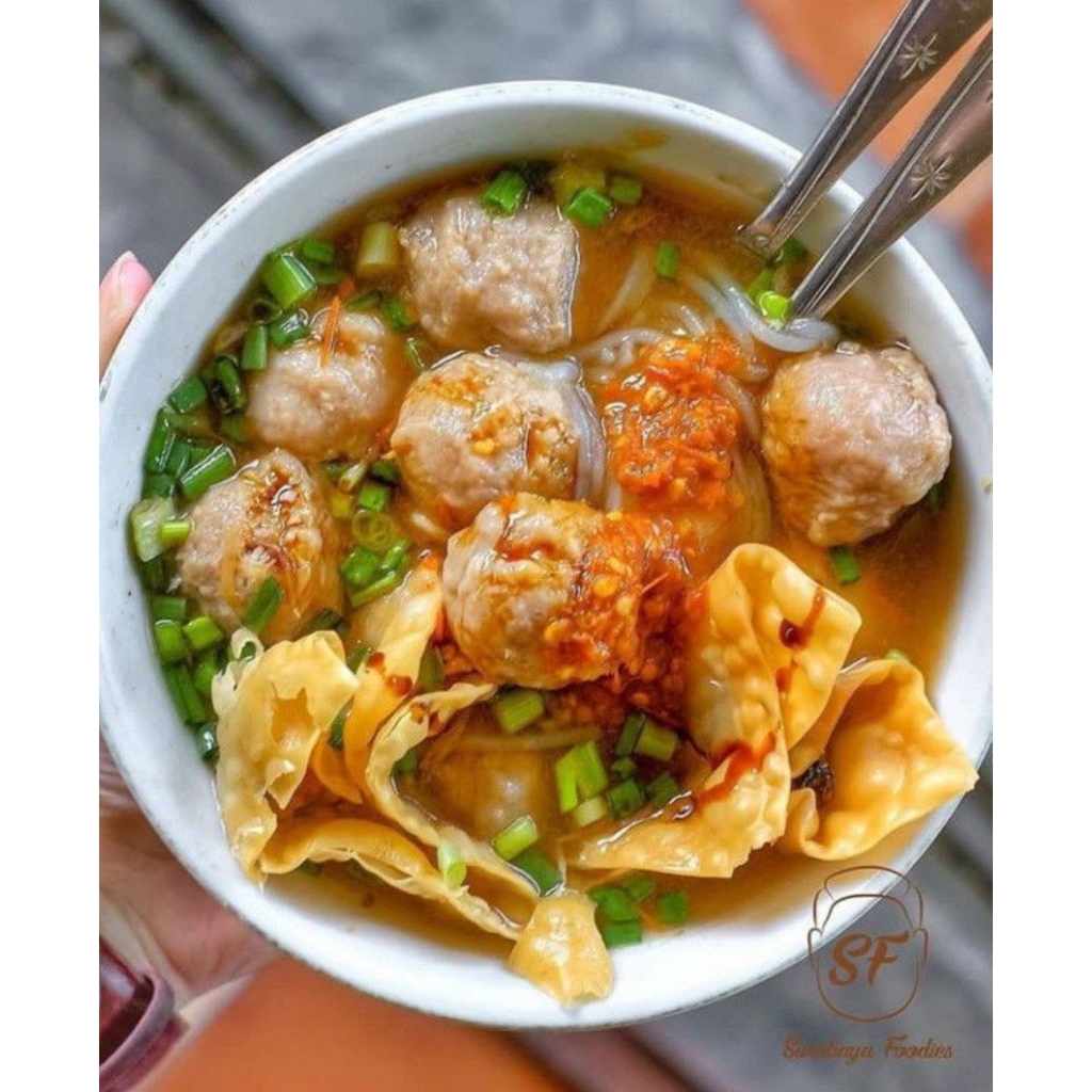 

Bakso pangsit
