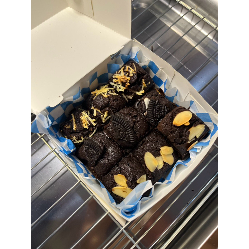 

Cakey Brownies Bite