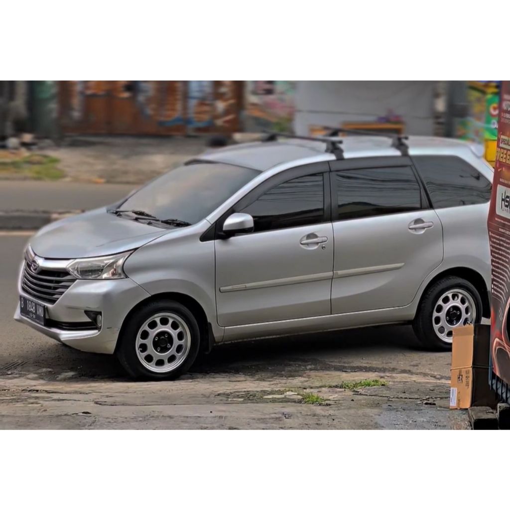 paket velg plus ban accelera 205 55 r16 untuk mobil avanza use velg hsr klg ring 16