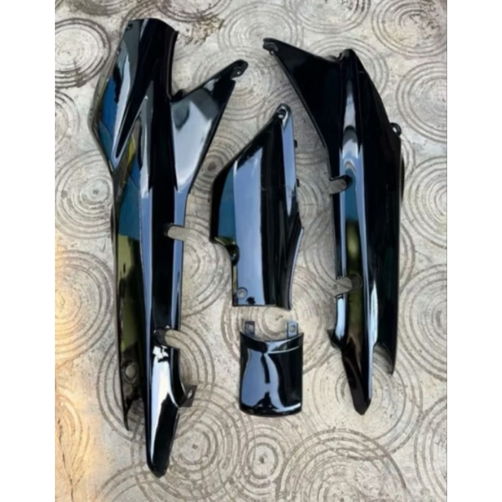 cover body Supra x lama Supra fit lama full set warna hitam polos