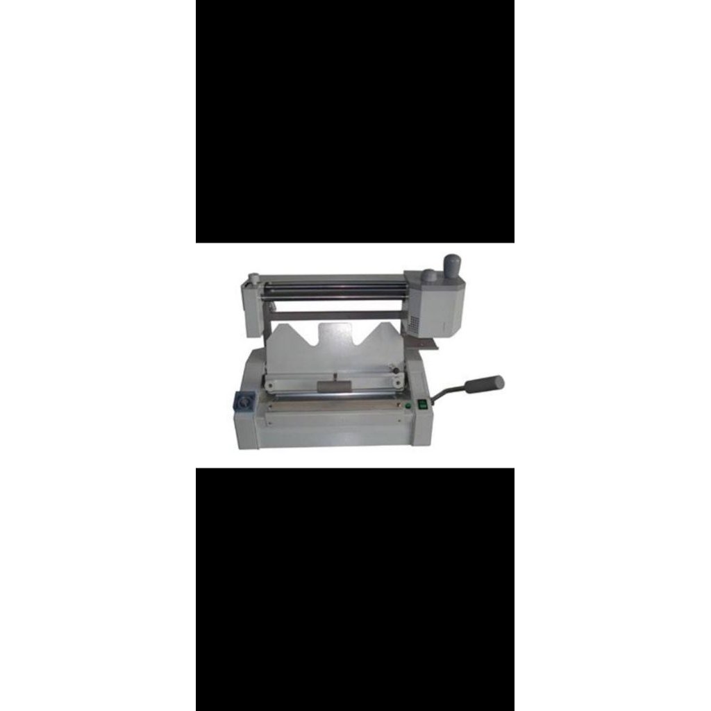 

Jilid Buku Lem Panas A3+ ( 460 x 325 mm)