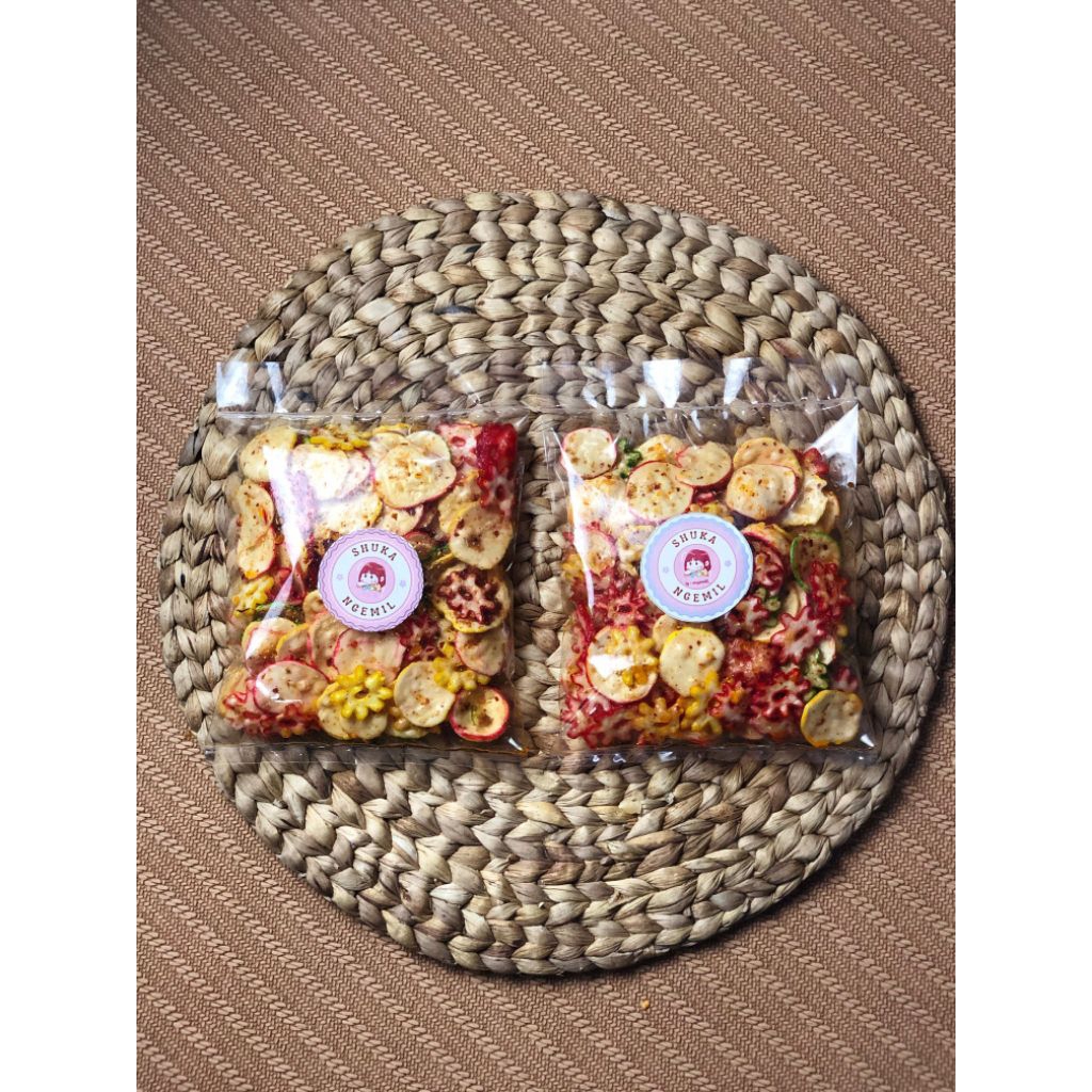 

Kerupuk Sebring ( 125 gram isi 2)