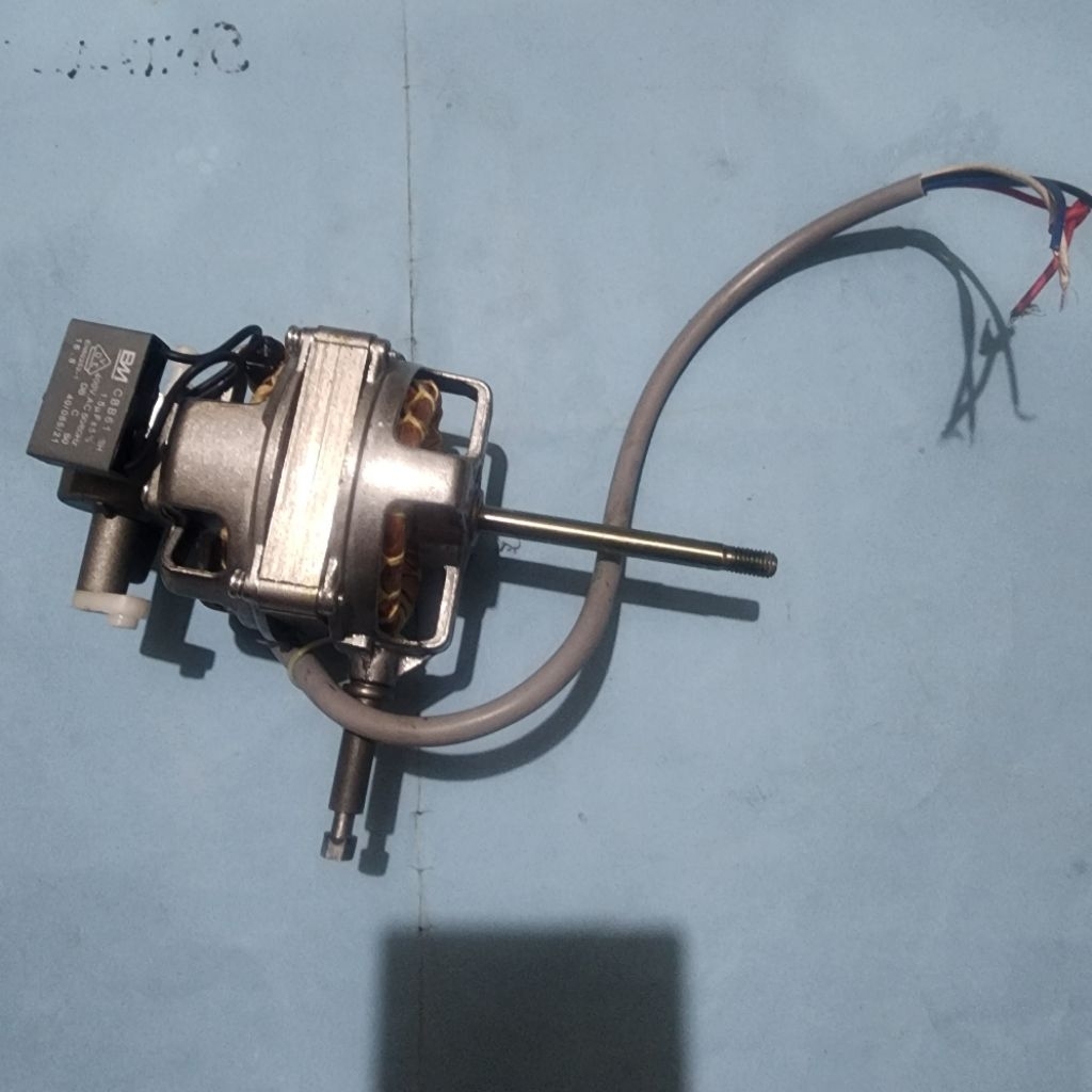 Dinamo Kipas Philips Turbo 16 Inch.