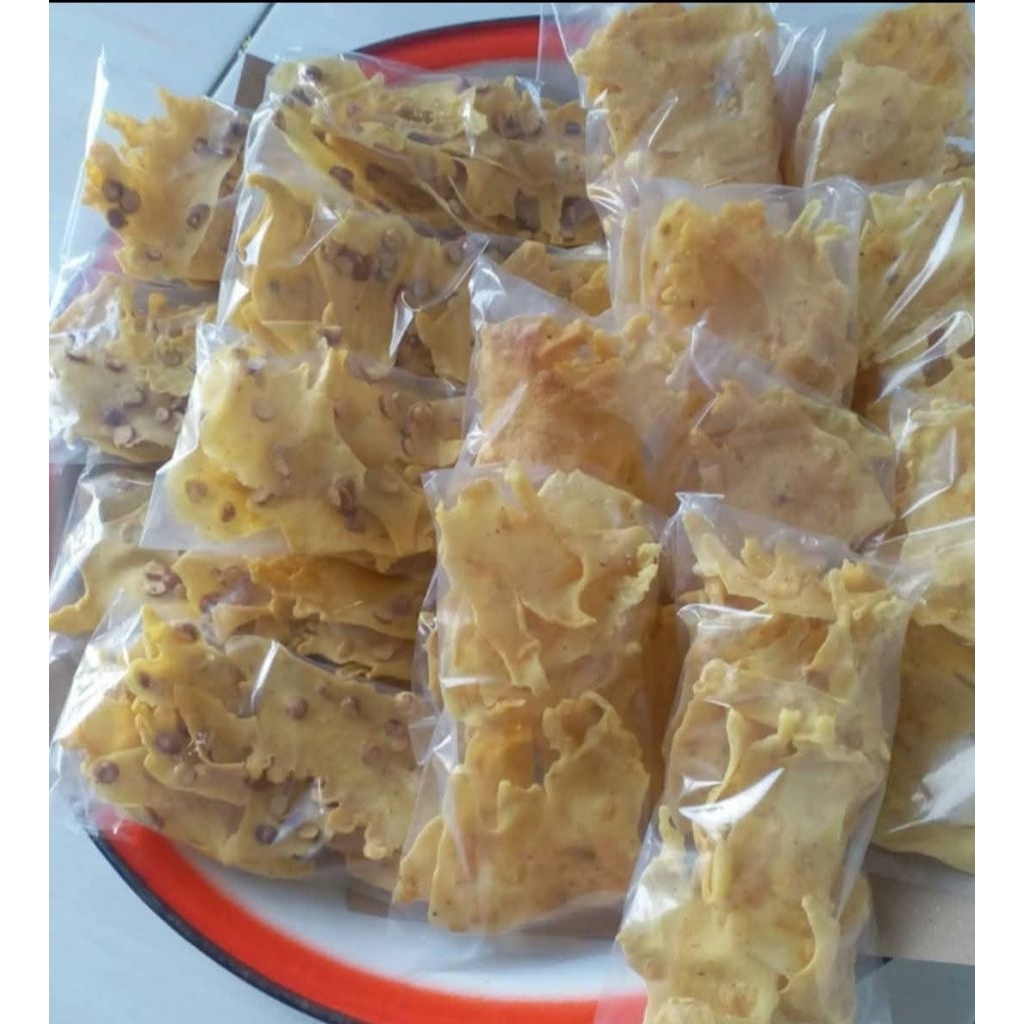 

rempeyek kacang hijau dan kacang tanah bungkus kecil