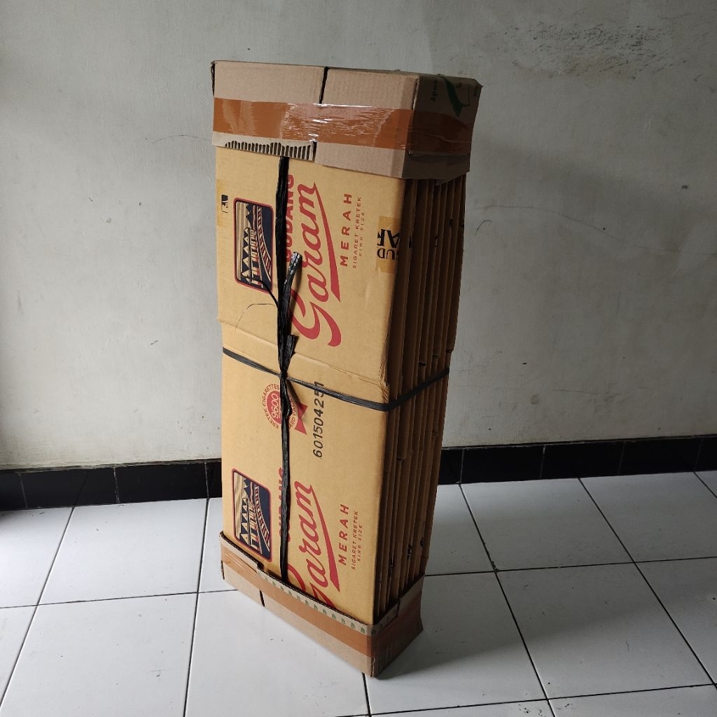 

PAKET KARDUS JUMBO WARNA MERAH ISI 5
