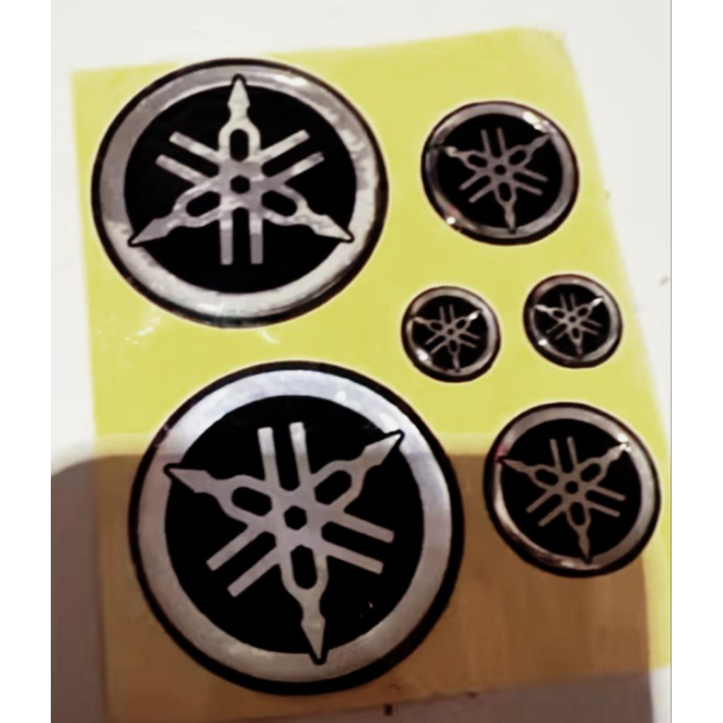 lambang yamaha 6pcs sesuai foto