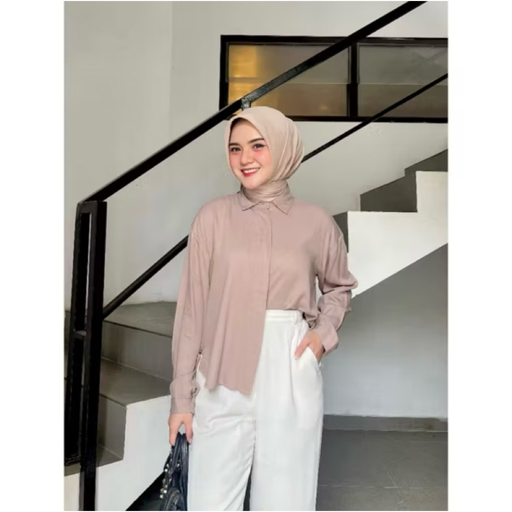 kemeja by Monica the label (preloved)