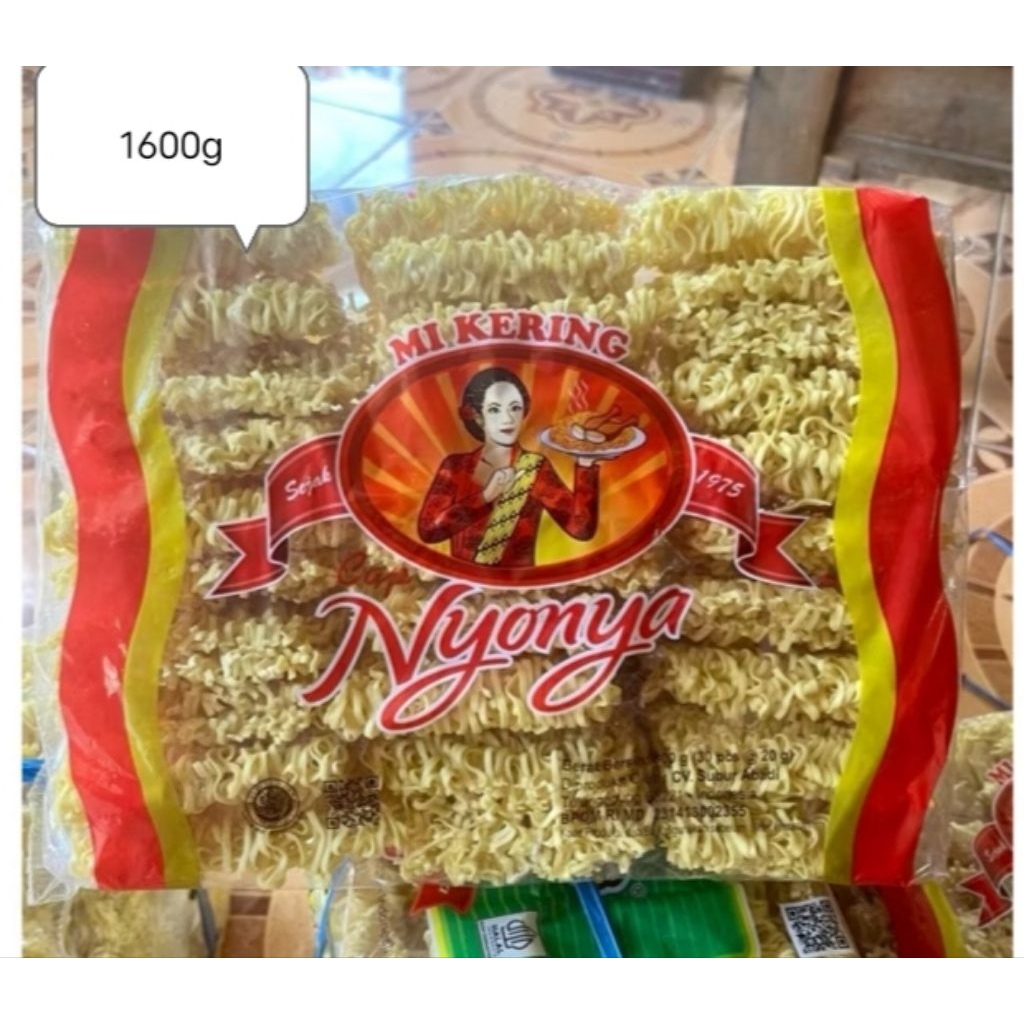 

Mie Kering Nyonya / Mie Kuning