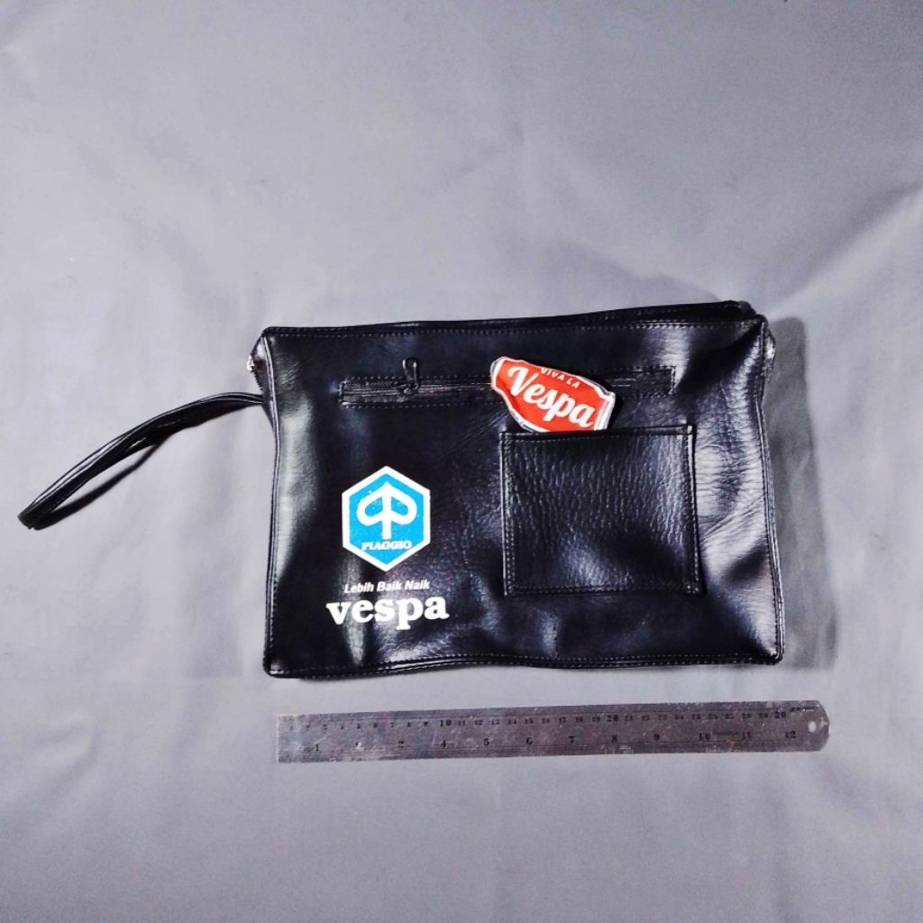 Tas Besar Kunci Toolkit Tempat BPKB Vespa